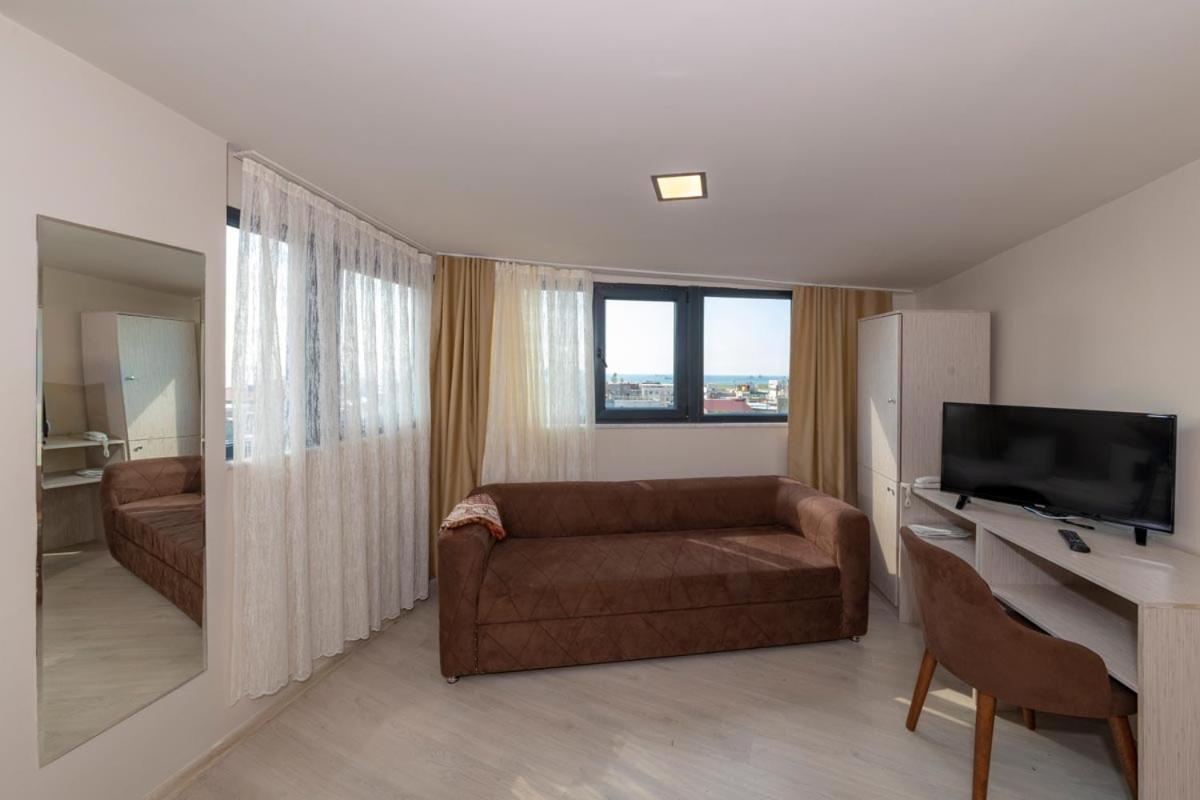 Grand Ahi Hotel Istanbul Exterior photo
