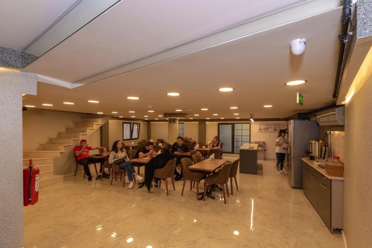 Grand Ahi Hotel Istanbul Exterior photo