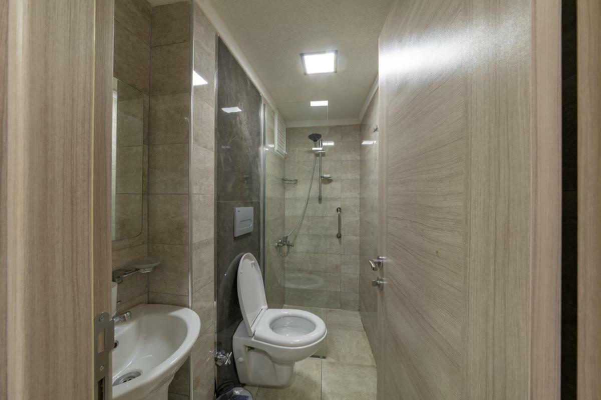 Grand Ahi Hotel Istanbul Exterior photo